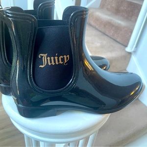 Juicy couture rain boots “new”